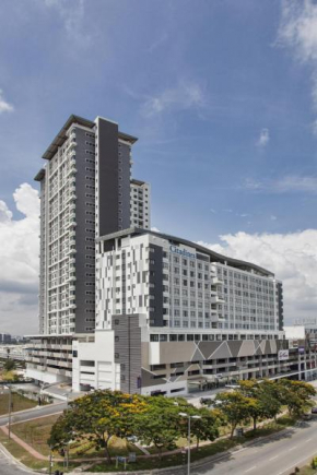 Отель Citadines DPulze Cyberjaya  Сайберджая